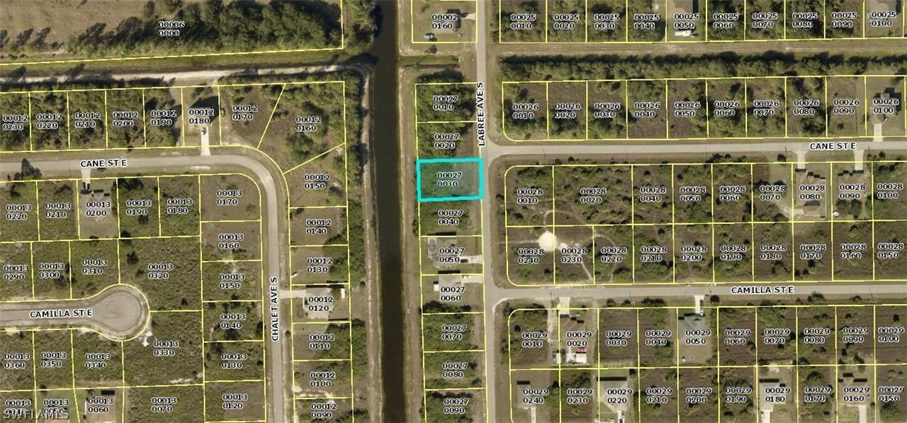 338 Labree Ave., Lehigh Acres, FL 33974