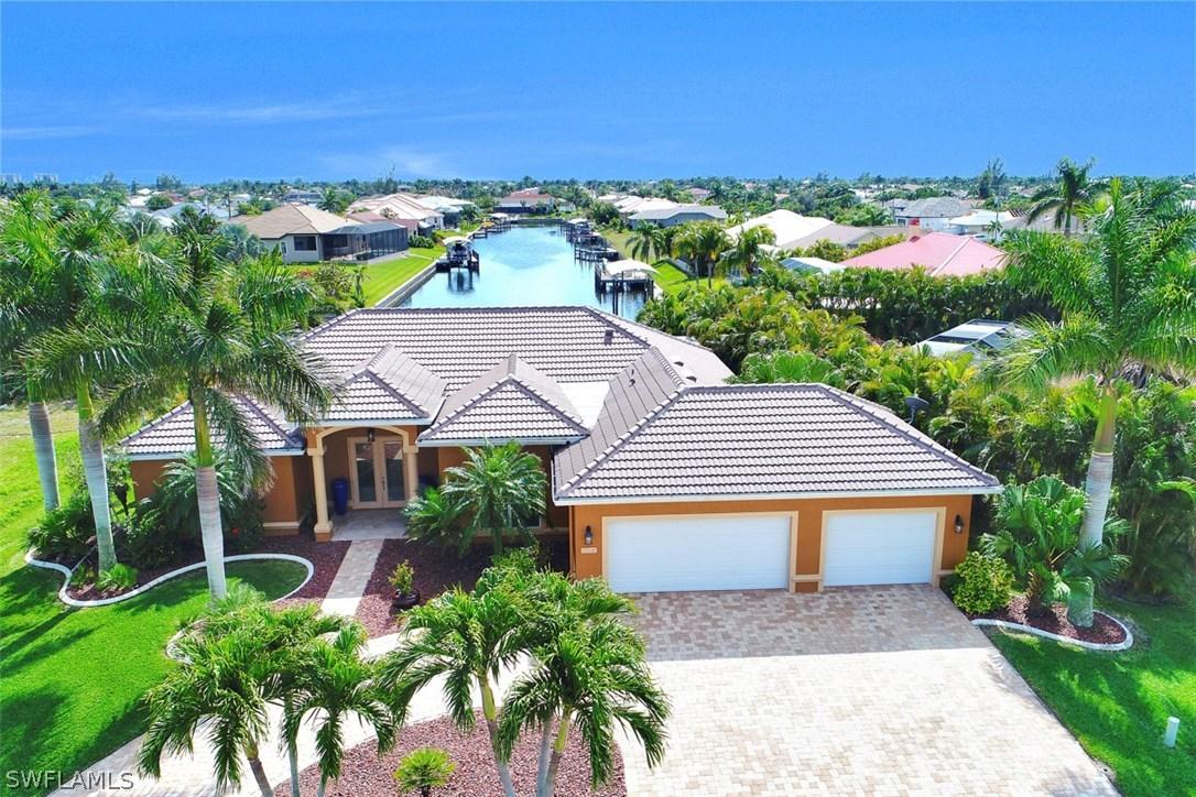 2512 Beach Pkwy., Cape Coral, FL 33914