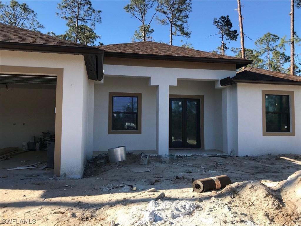 2672 18th Ave., Naples, FL 34120