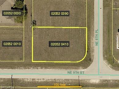 902 NE 8th Pl., Cape Coral, FL 33909