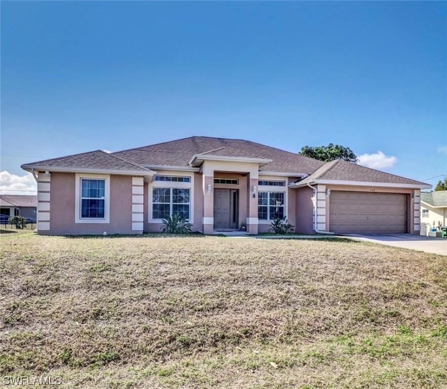 132 SW 28th Ter., Cape Coral, FL 33914