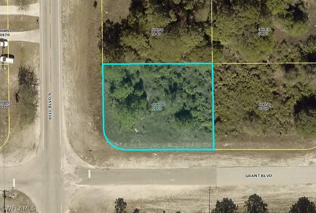 463 Bell Blvd., Lehigh Acres, FL 33974