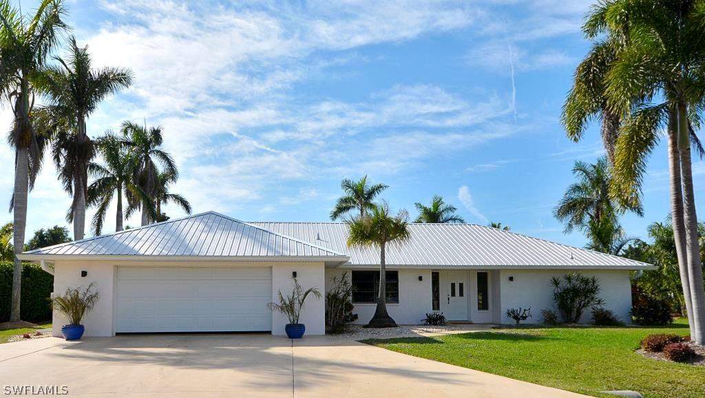 2721 Gull Ct., St. James City, FL 33956