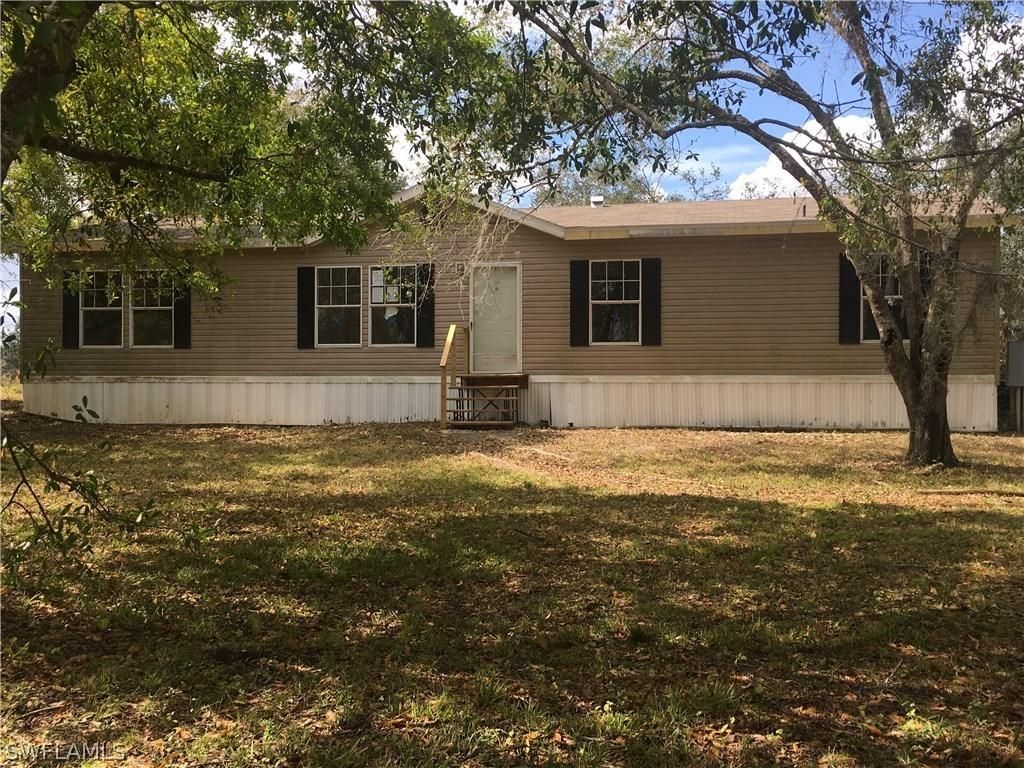 19471 Little Ln., Alva, FL 33920