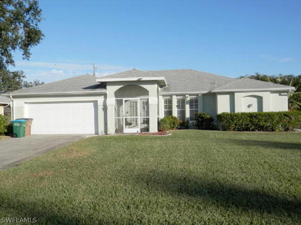 409 SE 30th Ter., Cape Coral, FL 33904