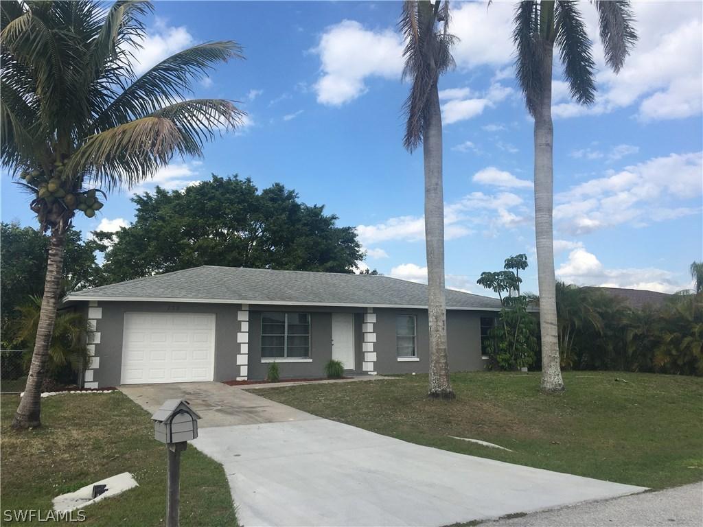 135 SW 29th Ter., Cape Coral, FL 33914