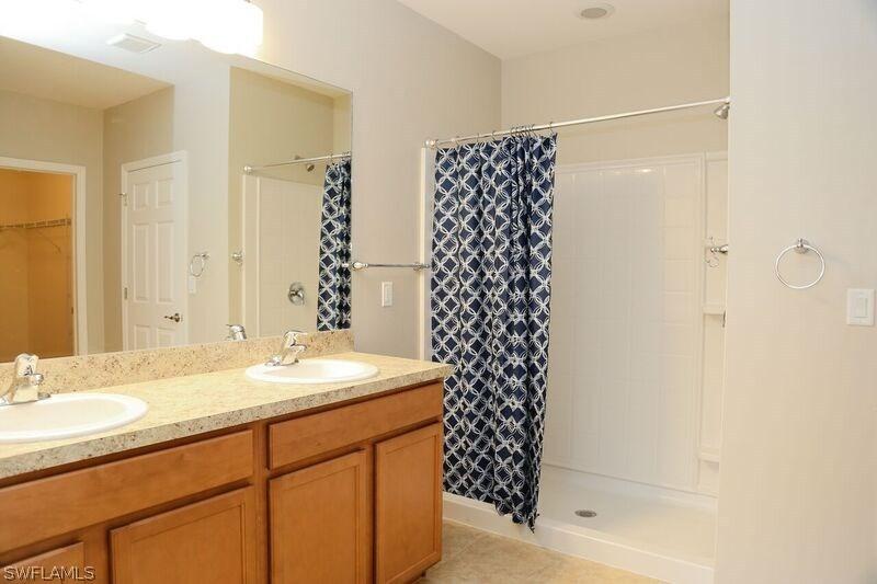 4129 SW 6th Pl., Cape Coral, FL 33914