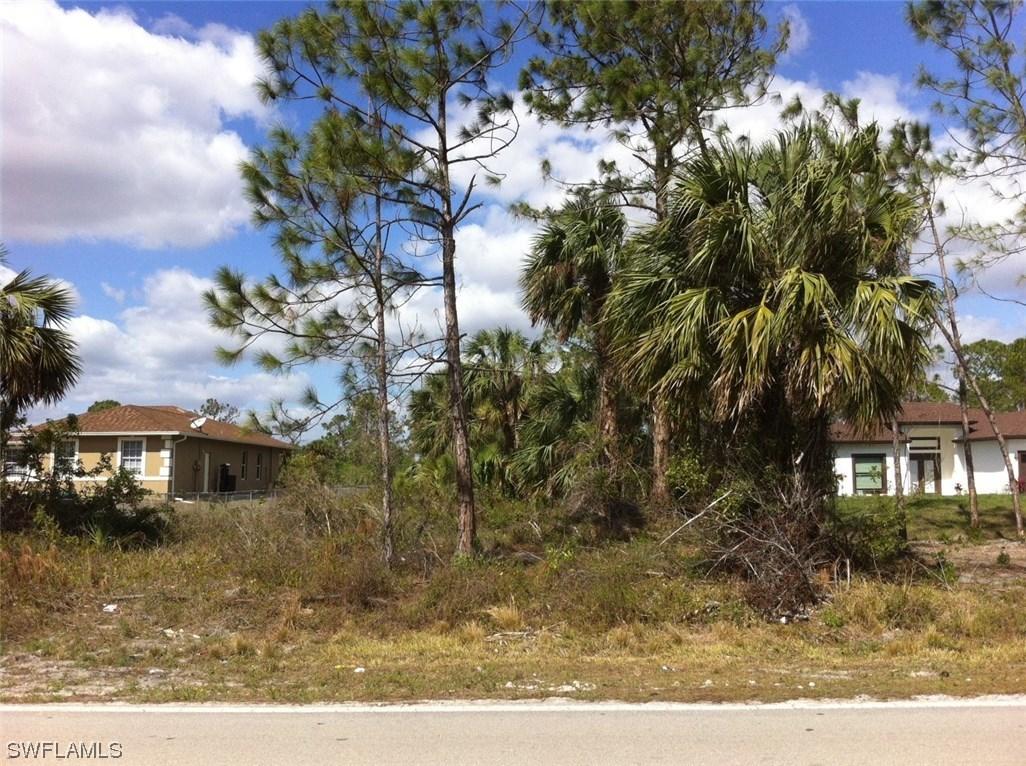 18th Ave., Naples, FL 34120