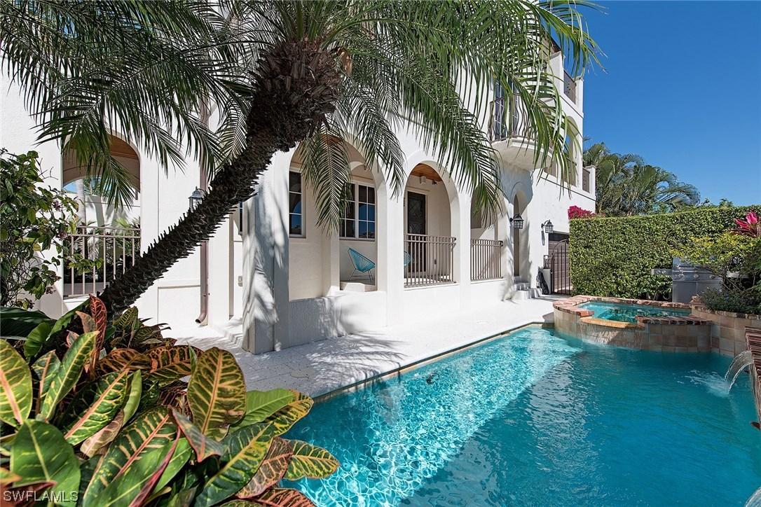 433 5th St. #C, Naples, FL 34102