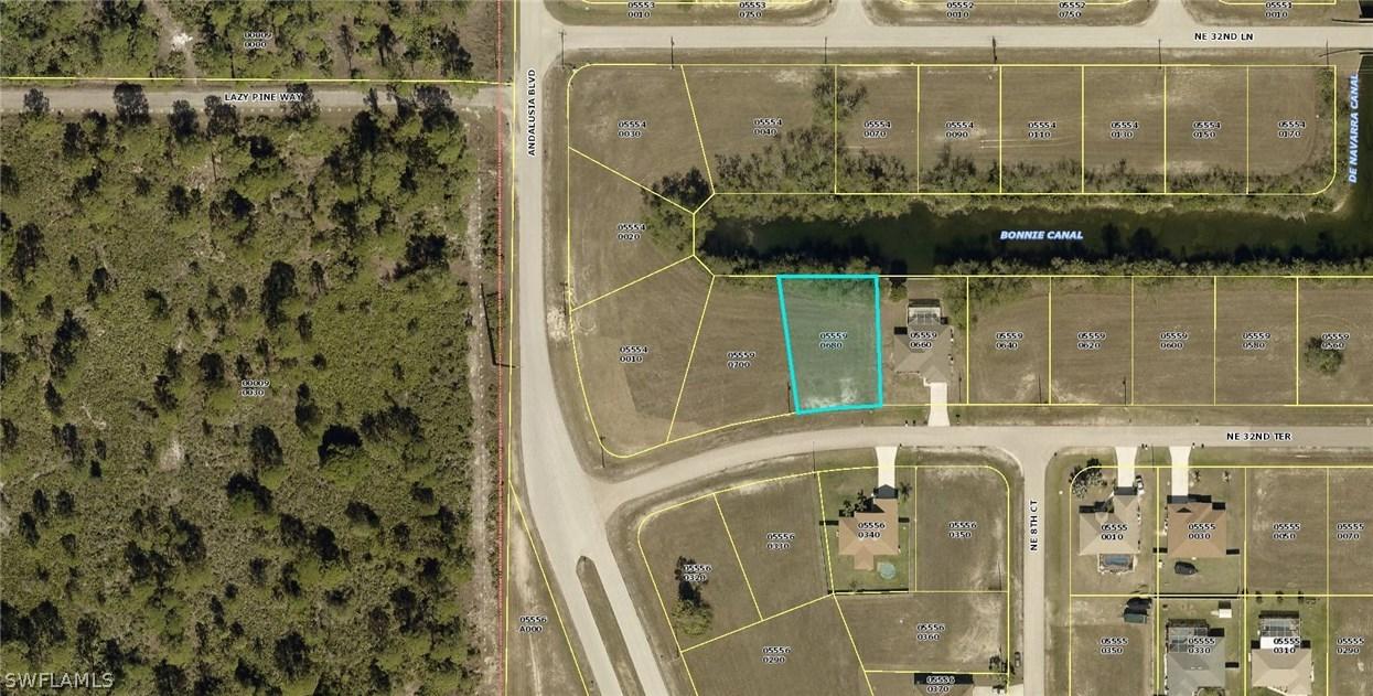 809 NE 32nd Ter., Cape Coral, FL 33909