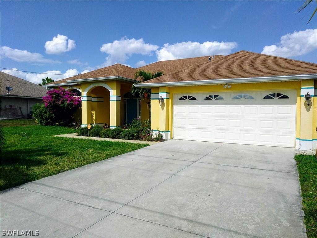 409 Conlee St., Lehigh Acres, FL 33974