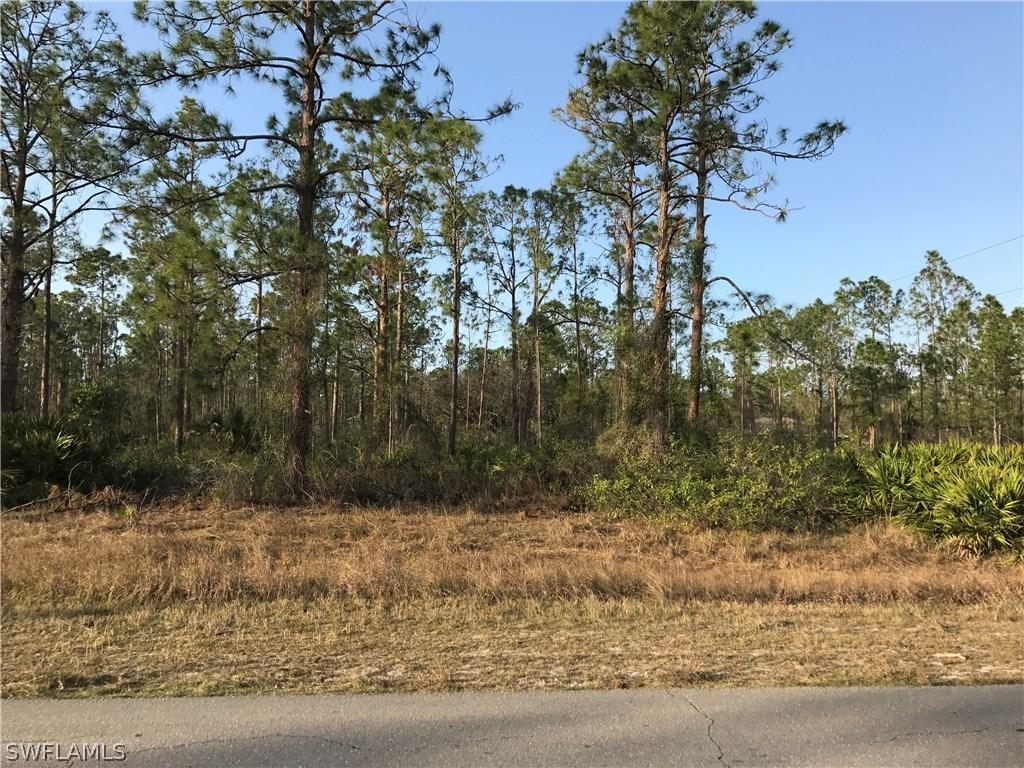 3207 E 23rd St., Alva, FL 33920