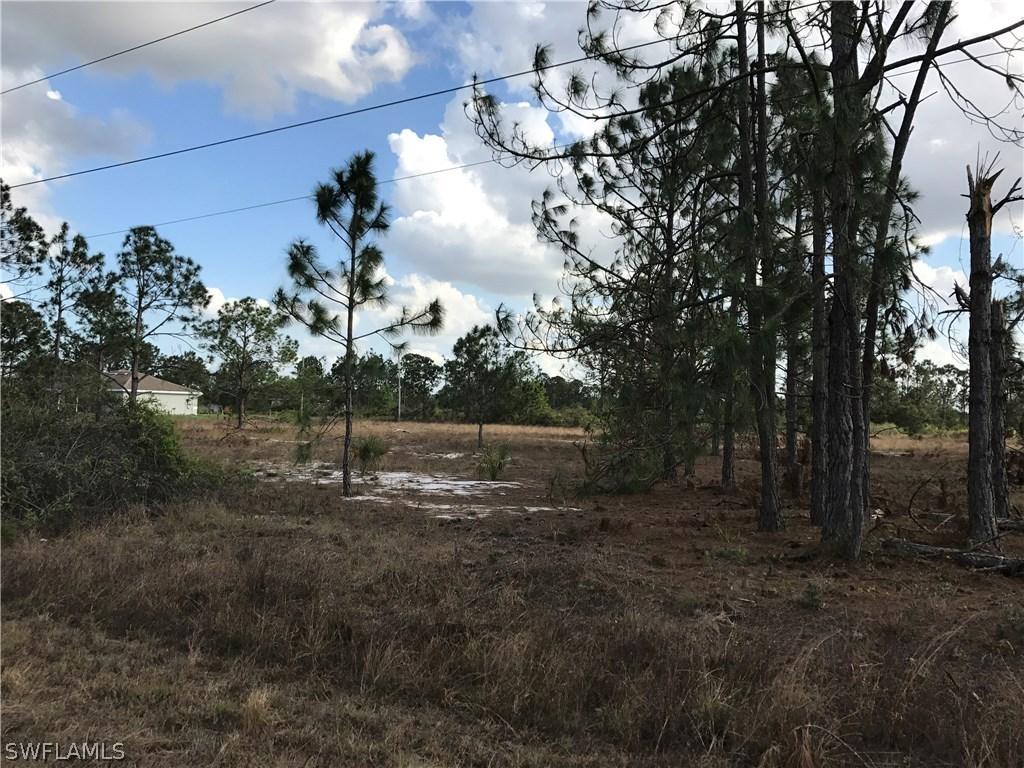 1140 Pineda St., Lehigh Acres, FL 33974