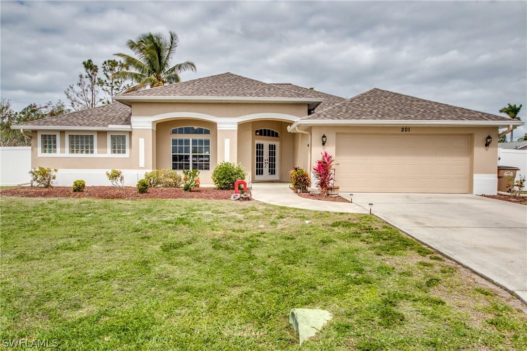 201 SW 35th St., Cape Coral, FL 33914