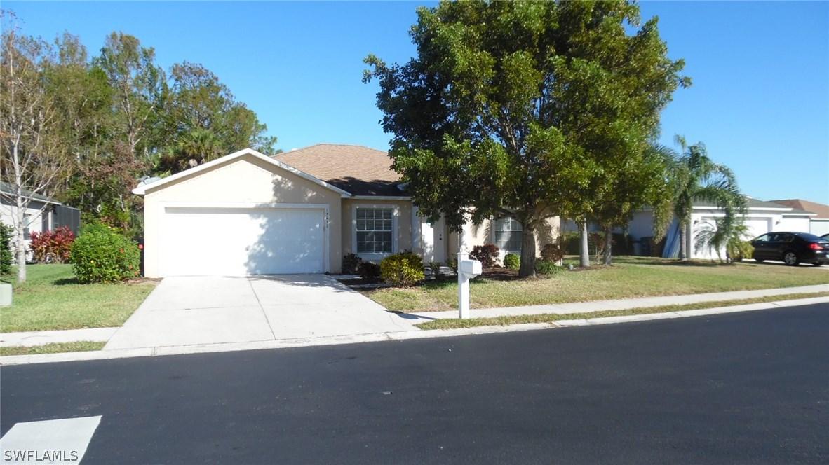 15031 Hawks Shadow Dr., Fort Myers, FL 33905