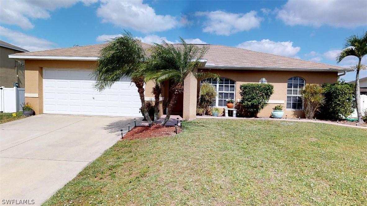 1417 SW 14th Ter., Cape Coral, FL 33991