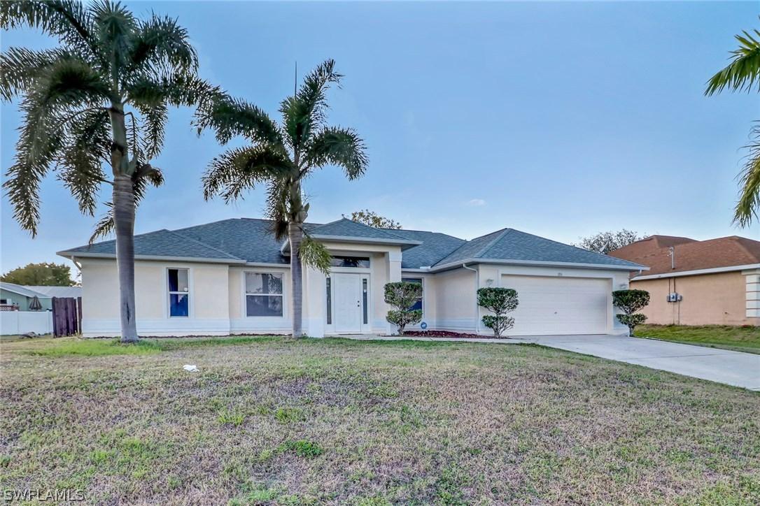 1814 NE 17th Pl., Cape Coral, FL 33909