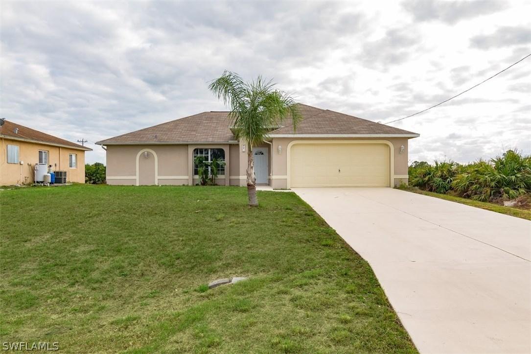 906 Grant Blvd., Lehigh Acres, FL 33974