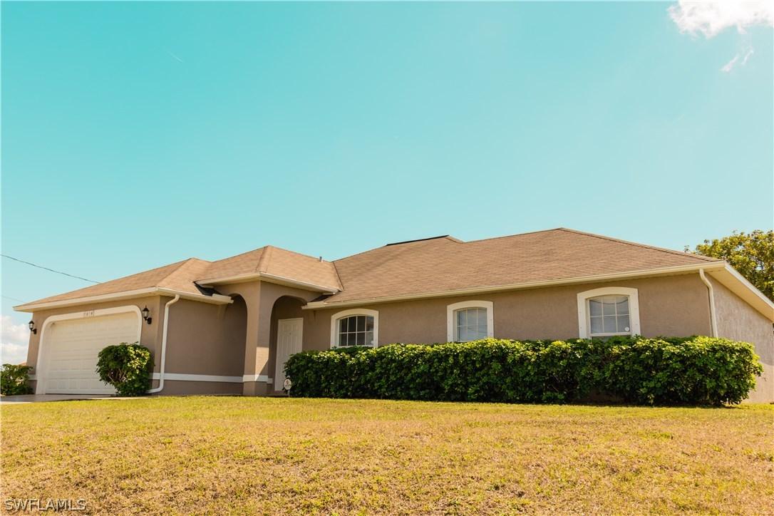 1614 NE 12th Ter., Cape Coral, FL 33909