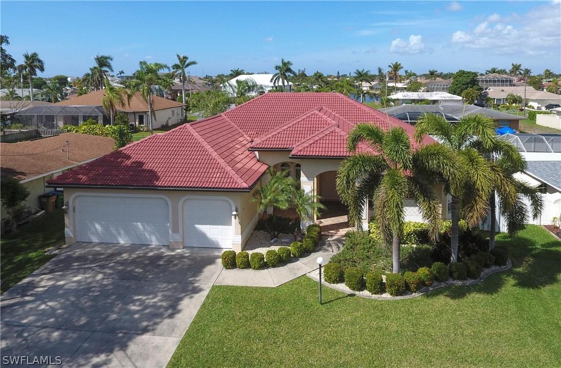 4626 SE 20th Pl., Cape Coral, FL 33904