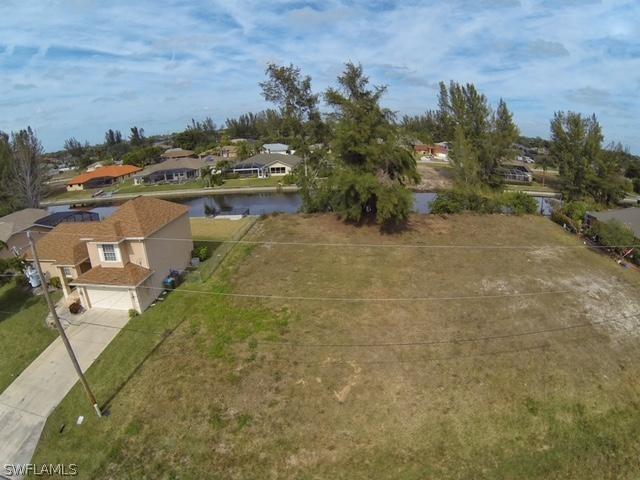 167 SE 21st Ln., Cape Coral, FL 33990