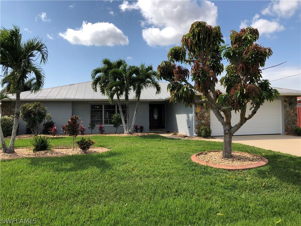 3660 SE 5th Ct., Cape Coral, FL 33904