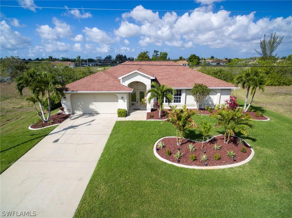 844 NE 6th Ave., Cape Coral, FL 33909