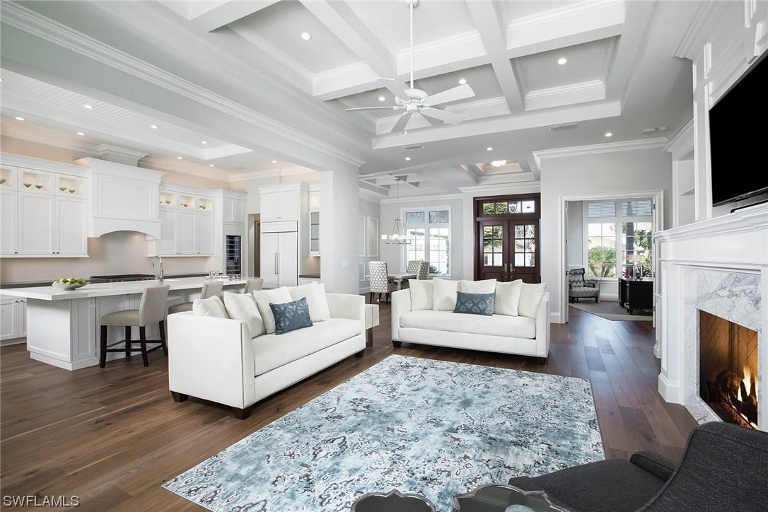 498 Devils Ln., Naples, FL 34103