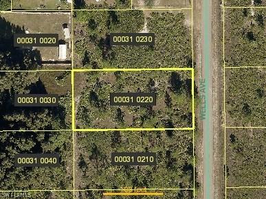 219 Wells Ave., Lehigh Acres, FL 33936