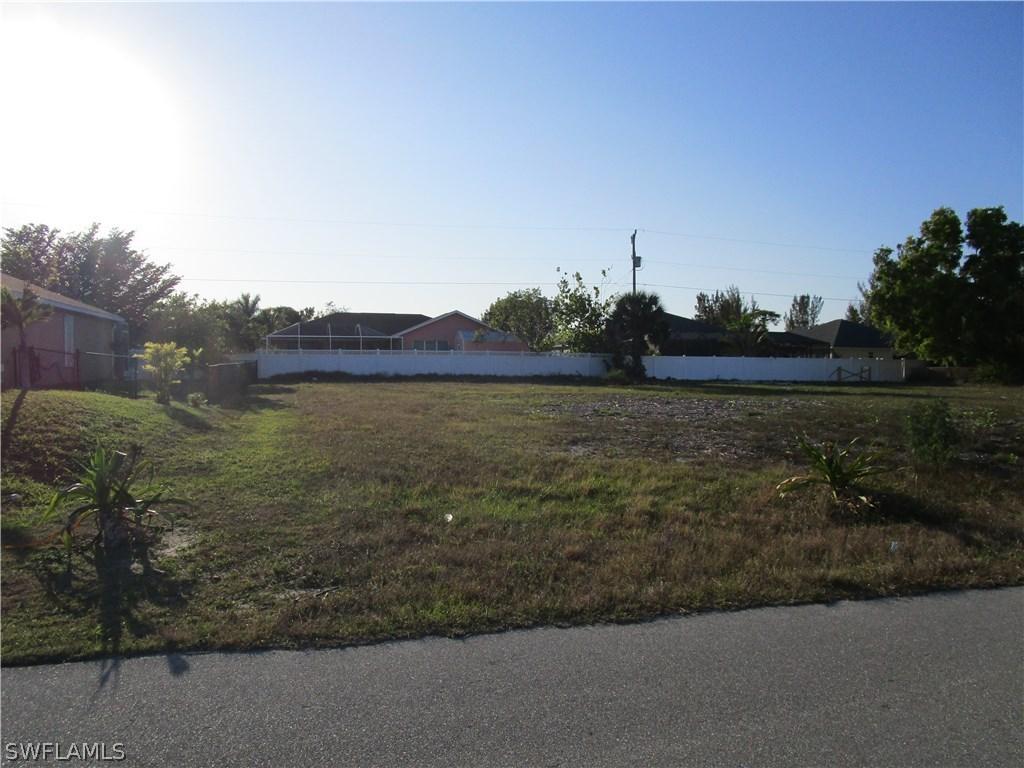 2142 SW 2nd Ct., Cape Coral, FL 33991