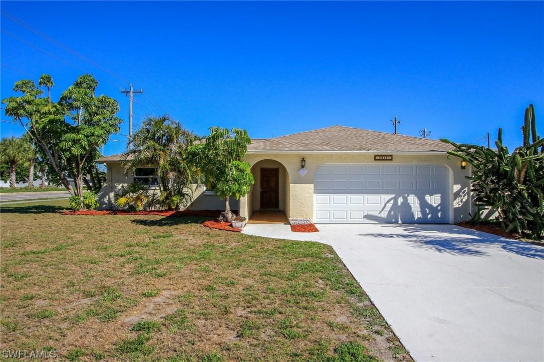 901 SE 16th St., Cape Coral, FL 33990