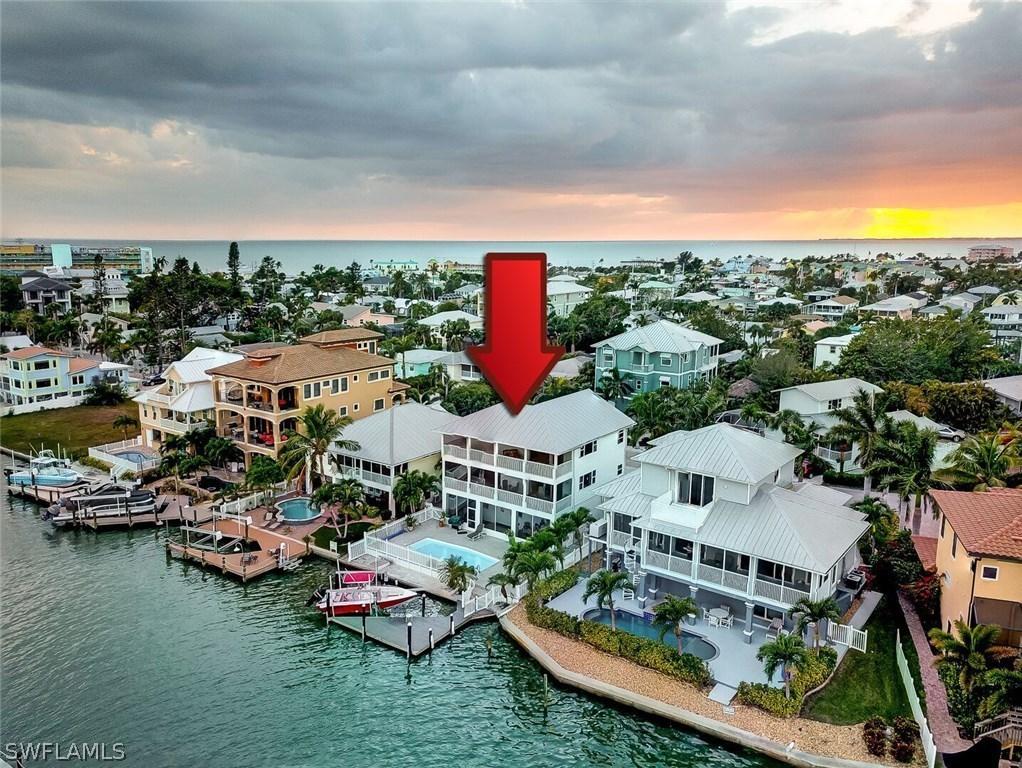 405 Palermo Cir., Fort Myers Beach, FL 33931