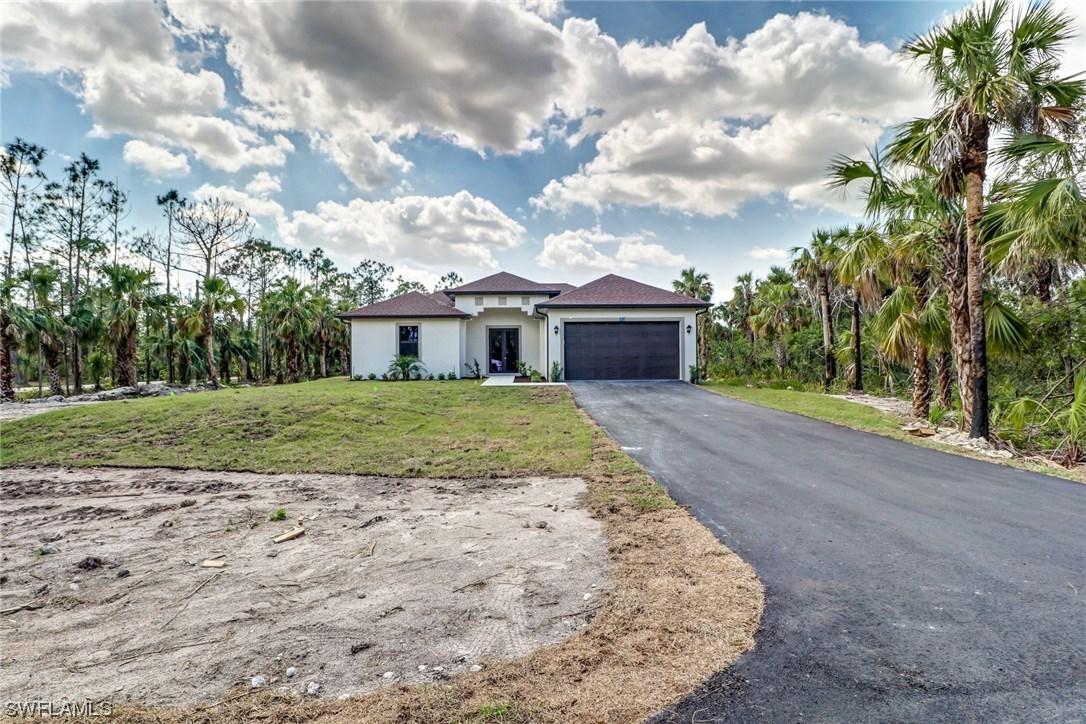 4362 22nd Ave., Naples, FL 34117