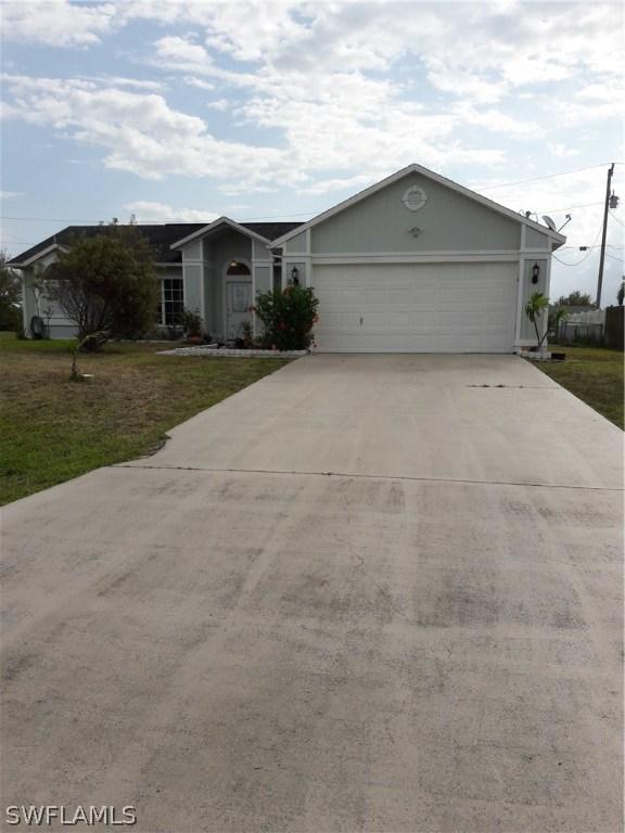 711 NW 17th Pl., Cape Coral, FL 33993