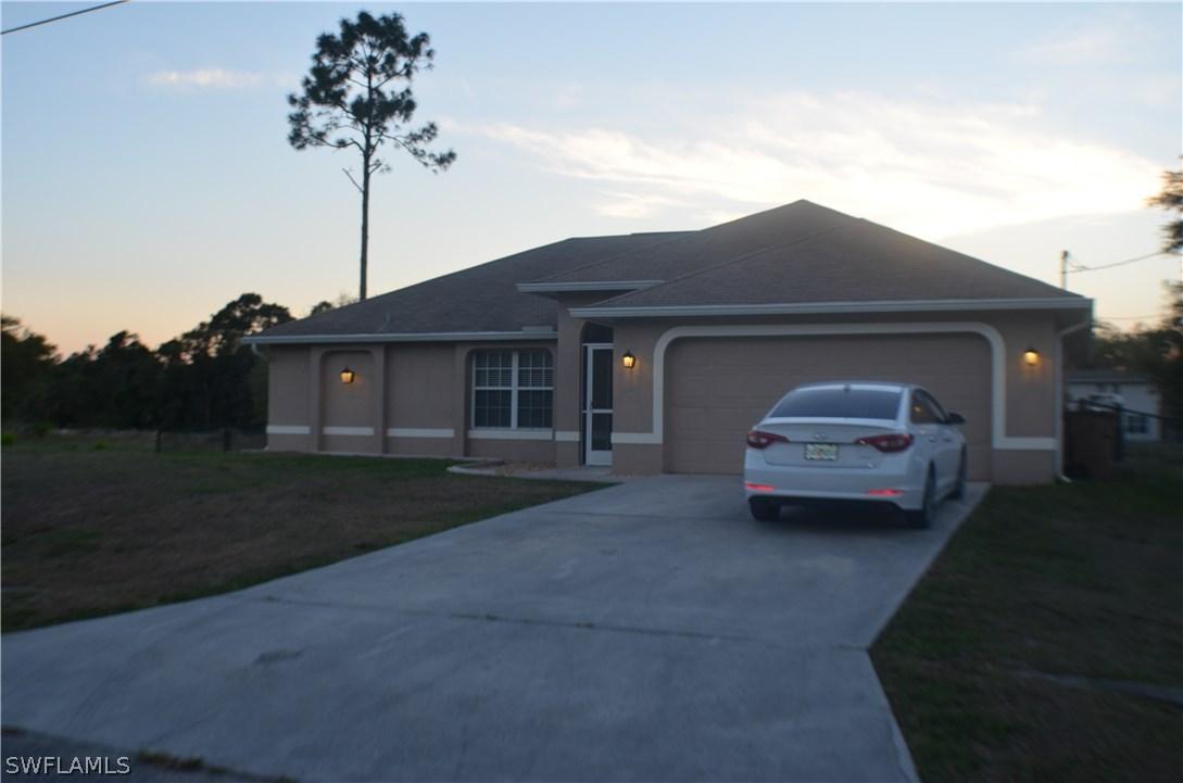 2301 Tena Ave., Lehigh Acres, FL 33971