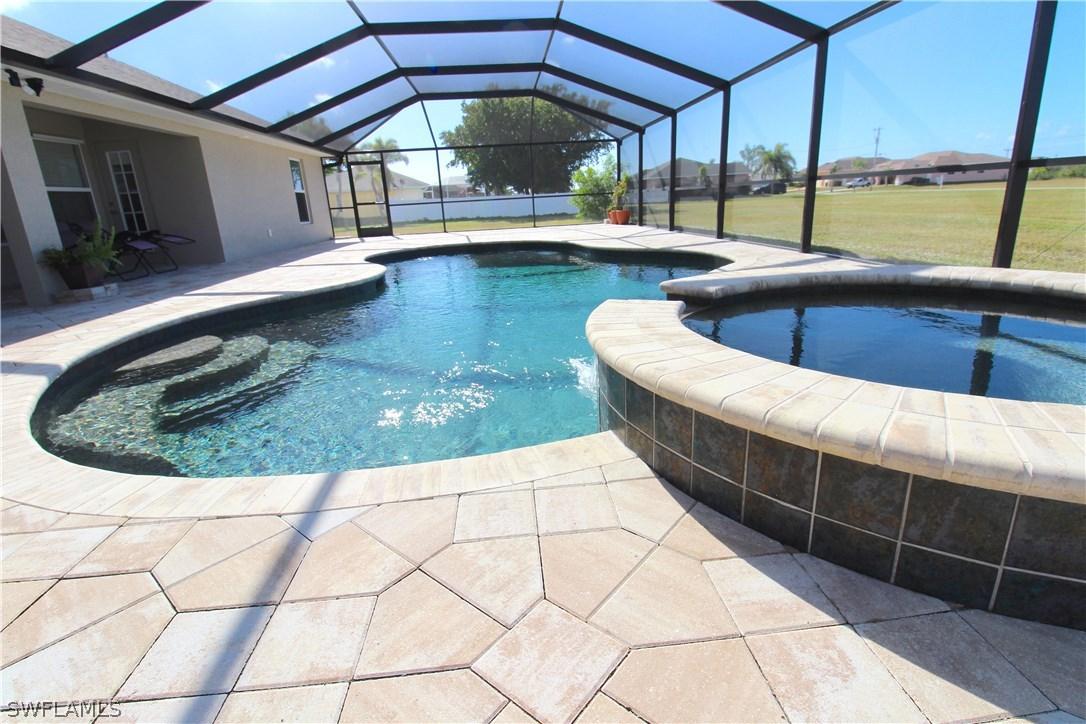 2508 SW 23rd Pl., Cape Coral, FL 33914