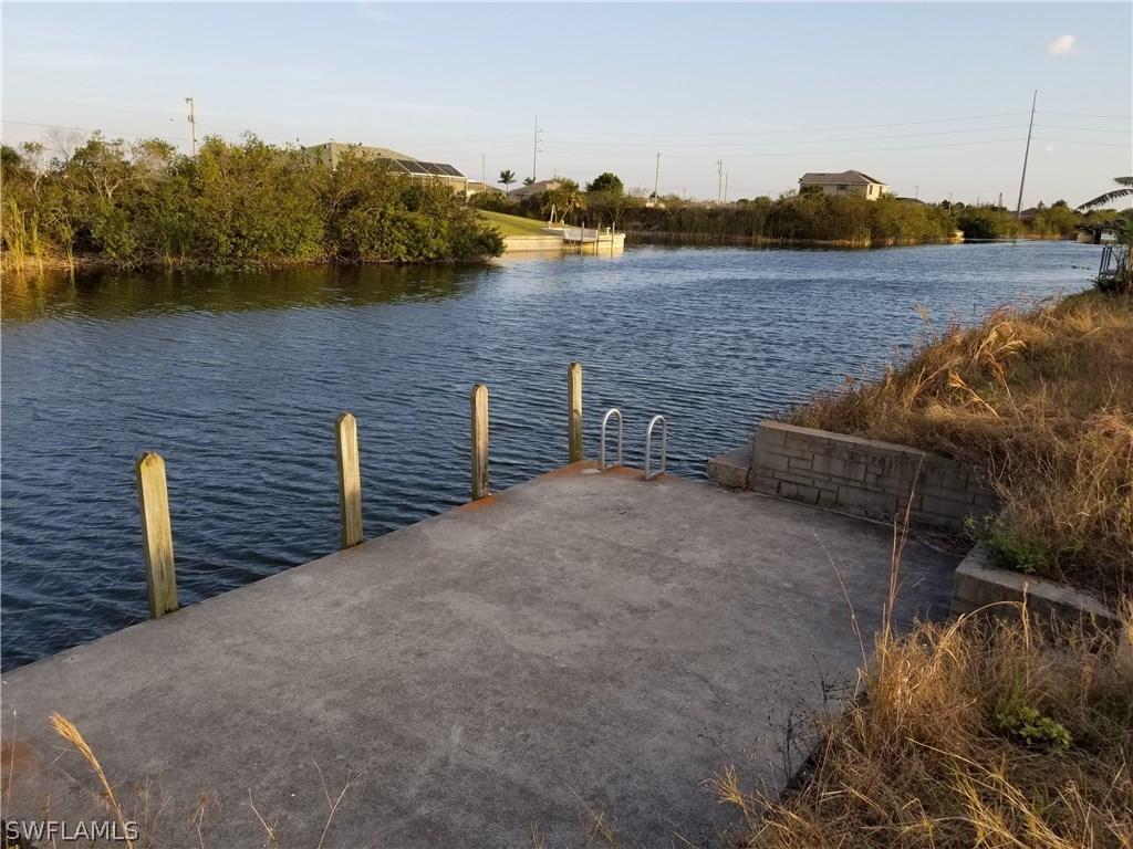 909 NW 3rd Pl., Cape Coral, FL 33993