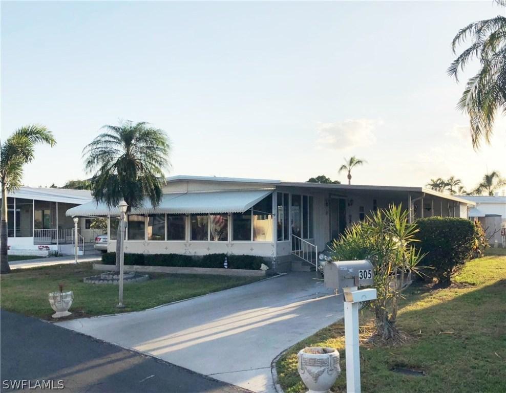 305 Dillard Ave., Fort Myers, FL 33908