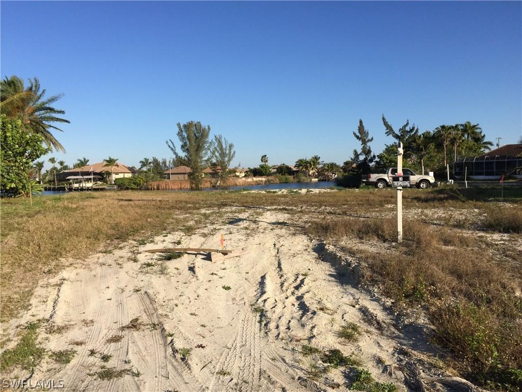 3817 NW 9th Ter., Cape Coral, FL 33993