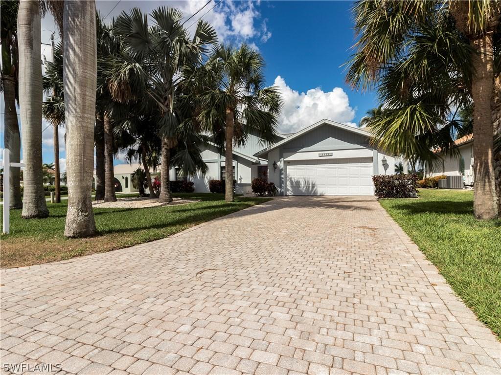 3112 SE 22nd Ave., Cape Coral, FL 33904