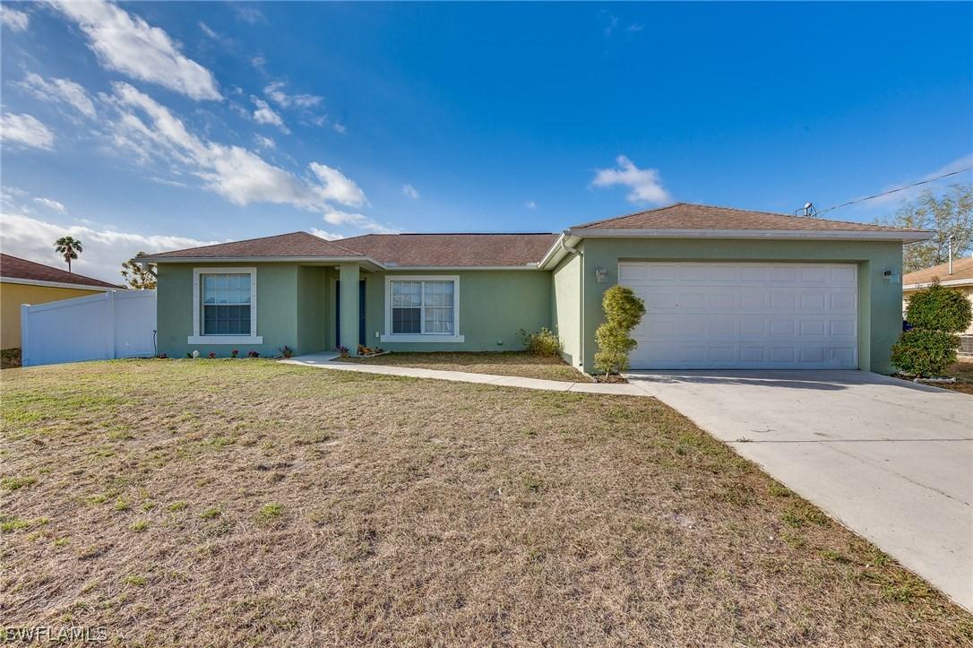 3013 11th St., Lehigh Acres, FL 33971