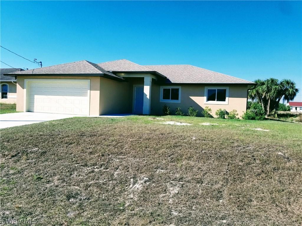 4216 19th St., Lehigh Acres, FL 33976