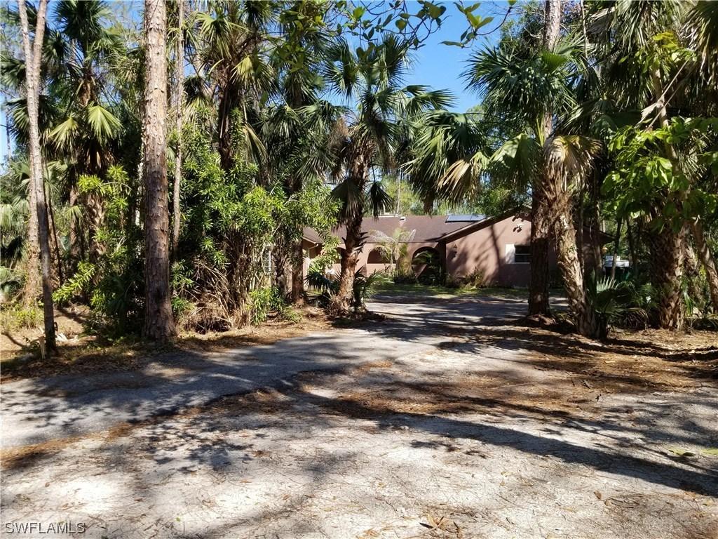 4205 11th Ave., Naples, FL 34116