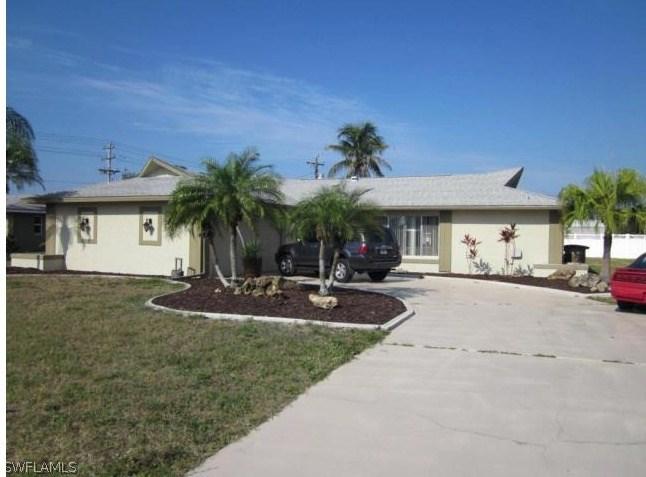 3924 SE 2nd Pl., Cape Coral, FL 33904