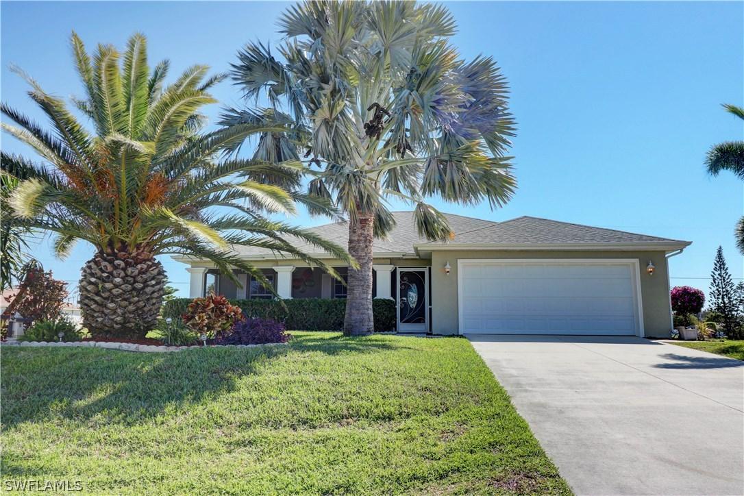 1827 NW 3rd Pl., Cape Coral, FL 33993