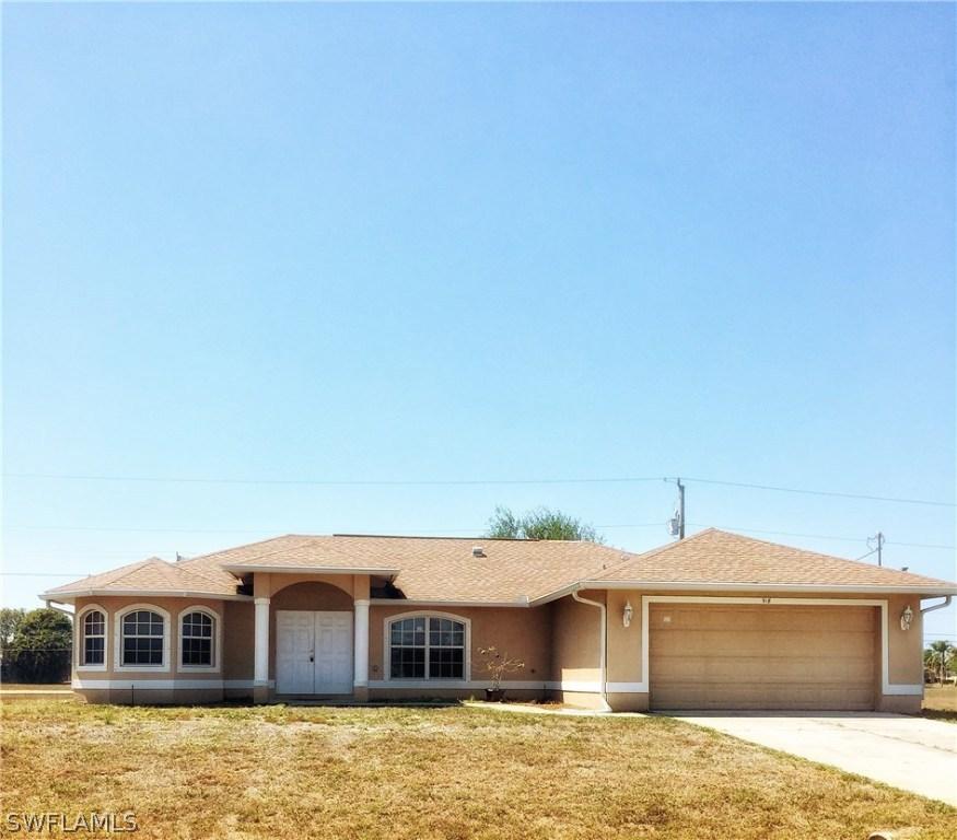 918 SW 7th Ct., Cape Coral, FL 33991