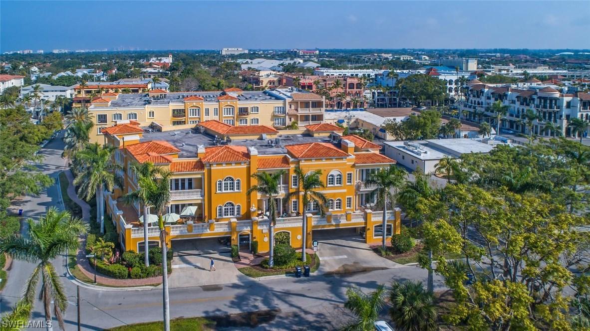 617 6th Ave. #B-202, Naples, FL 34102