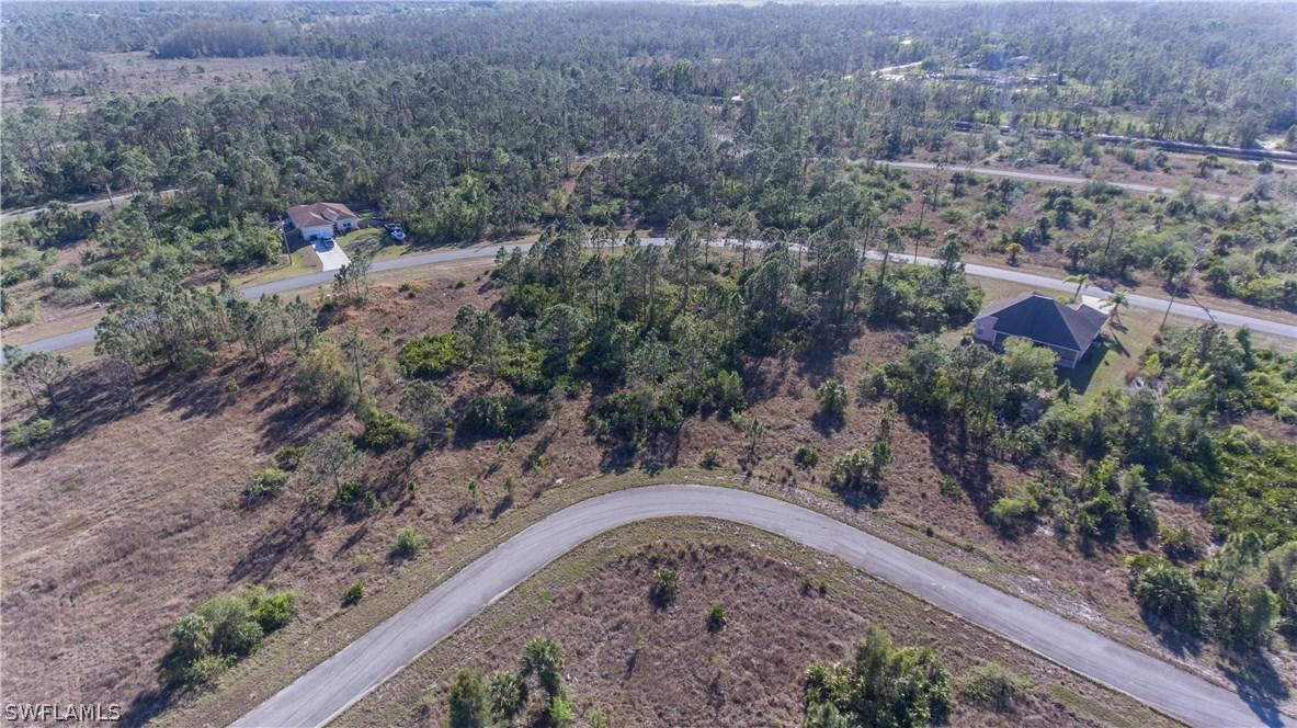 884 Winwood Cir., Fort Myers, FL 33913