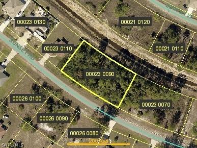 3916 Sunset Rd., Lehigh Acres, FL 33971