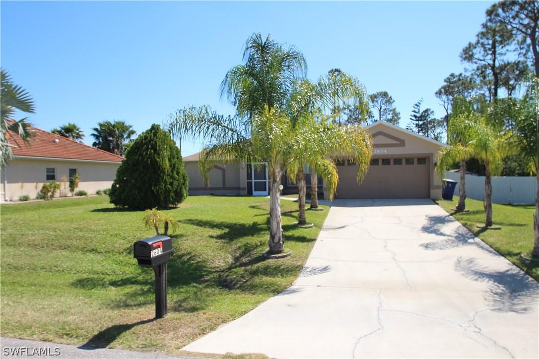 2604 E 9th St., Lehigh Acres, FL 33936